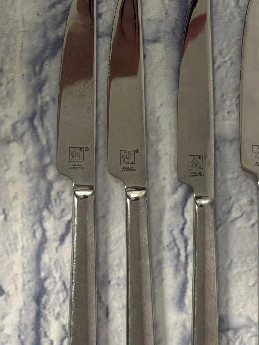 Zwilling J.A. Henckels 8 Piece Stainless Steel Steak Knife Set